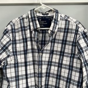 Men’s button-down American Eagle size XL